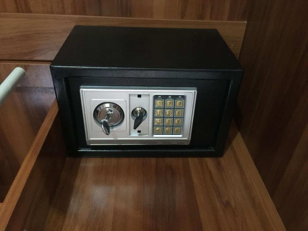 Baan Rim Lay Hotel, Koh Lanta, Krabi