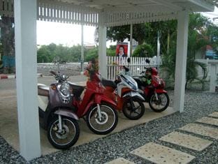 Charlie's Bungalows, Chonburi, Chon Buri