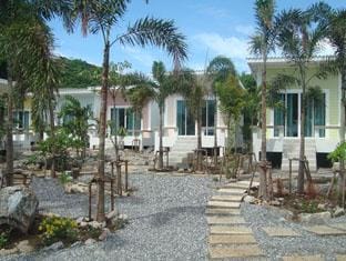Charlie's Bungalows, Chonburi, Chon Buri