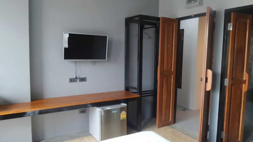 ChomTrang, Trang, Trang