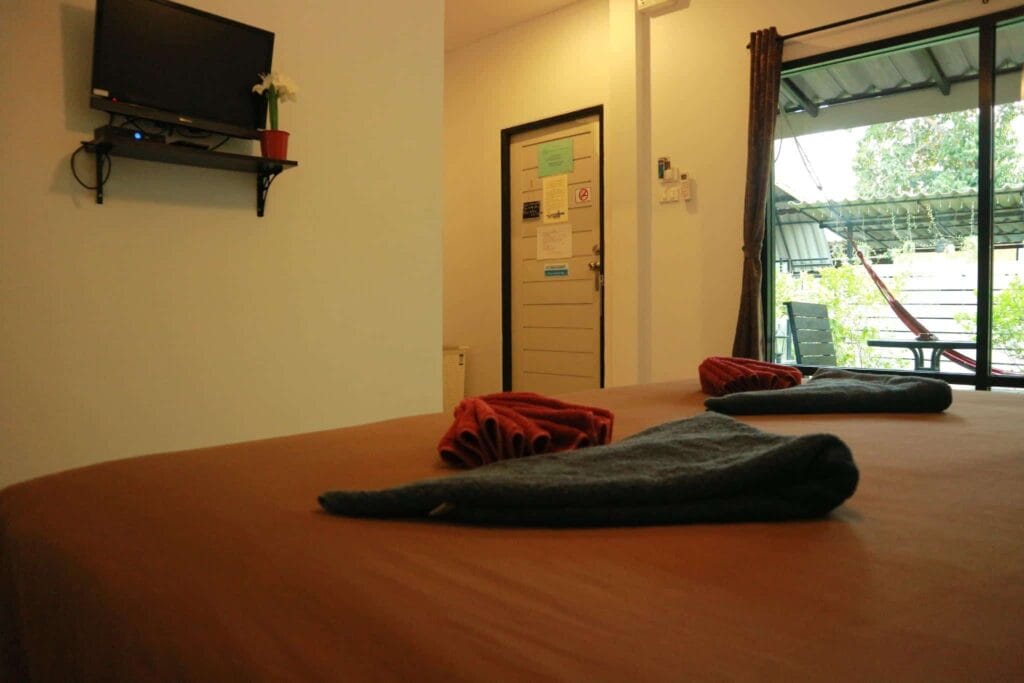 Raven Blue, Koh Lanta, Krabi