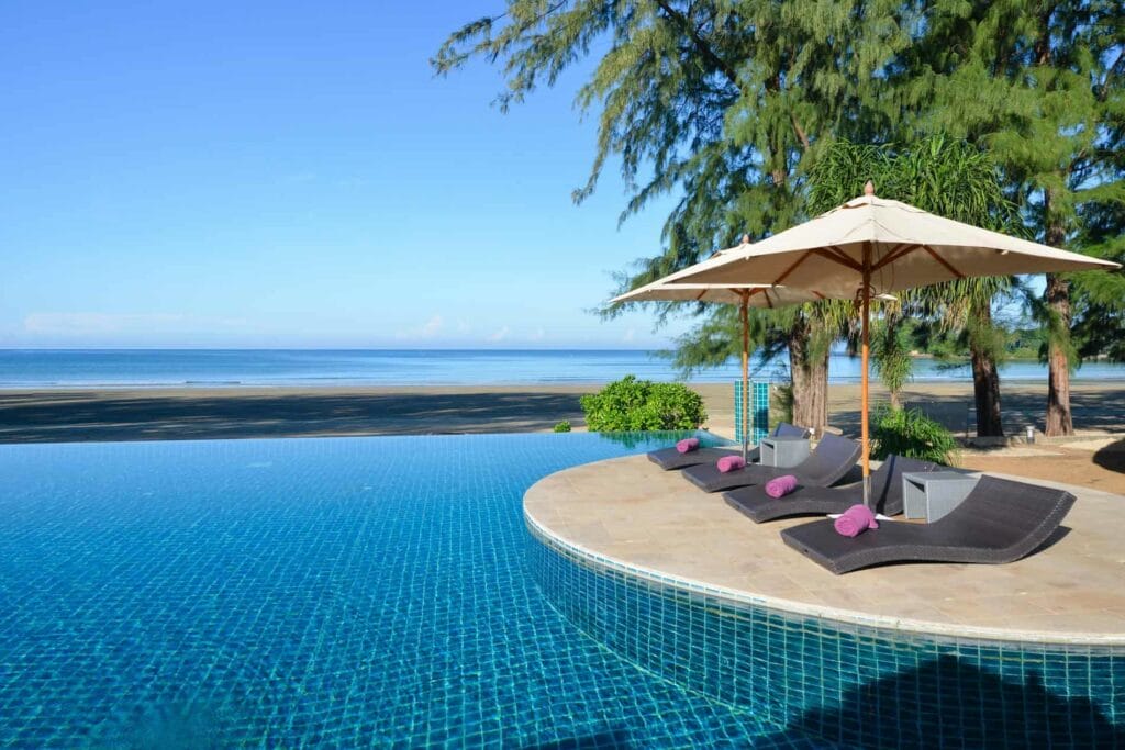 TWIN LOTUS RESORT AND SPA, Koh Lanta, Krabi