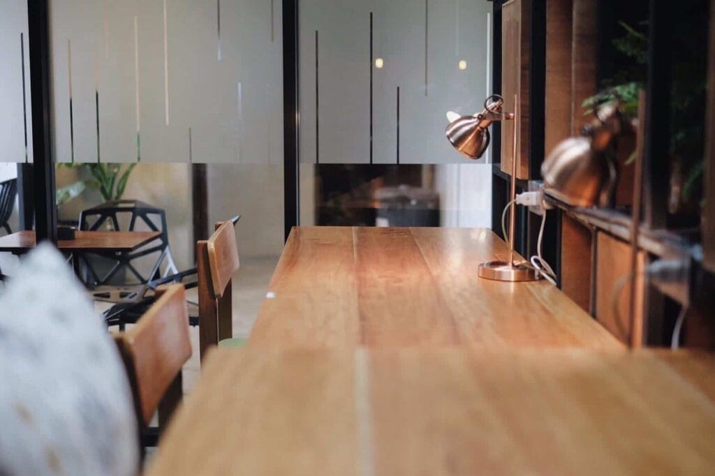 The Tree Sleep and Space, Trang, Trang